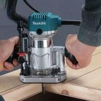 Фрезер MAKITA RT0700CX2