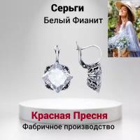 Сережки с камнем