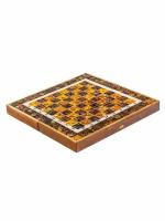 Складная шахматная доска из дерева с янтарной инкрустацией