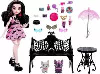 Кукла Монстр Хай Дракулаура Укус в парке Monster High Draculaura Bite in The Park HNF90