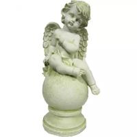 Садовая фигура Ангел на шаре сидячий со стрелой 43*20
