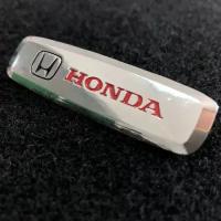 Шильдик для автоковриков honda глянцевый цветной