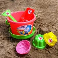 Игрушки для песочницы Фиксики Набор для игры в песке: ведро, сетка, лопата, грабли, 3 формочки, фиксики цвет микс, 1,05 л