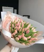 Тюльпаны нежно-розовый 51 шт., красивый букет цветов, шикарный, премиум букет тюльпанов