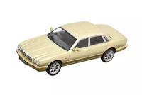 JAGUAR XJ8 (X308) 1998 METALLIC BEIGE