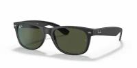 Солнцезащитные очки Ray-Ban RB2132 New Wayfarer Color Mix, размер S (Black/Green Classic)