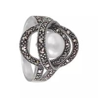 Серебряное кольцо 'Пряжка' с жемчугом и марказитами