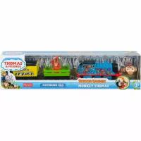 Паровозик моторизованный с маской животного Thomas and Friends Трек-мастер Томас-обезьянка GLK70