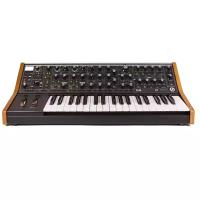 Moog Subsequent 37 Синтезаторы