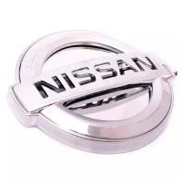 Трехмерная эмблема для Nissan Livina