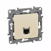 Legrand Etika Слоновая кость Розетка комп (RJ45) 5 категория UTP