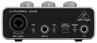 Аудиоинтерфейс Behringer UM2