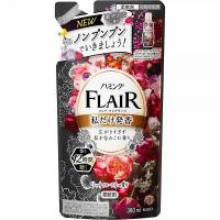 Kao flair fragrance rich floral арома кондиционер для белья, фруктово ягодный аромат с цветочными нотами, мягкая упаковка, 380 мл