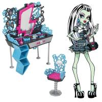 Мебель для кукол Mattel Монстер Хай (Школа Монстров) Monster High Столик Фрэнки Штейн Игровой набор