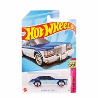 HKJ64 Машинка игрушка Hot Wheels металлическая коллекционная 82 Cadillac Seville синий; голубой