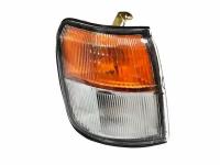 Указатель поворота правый угловой SAILING MB31012R для Mitsubishi Pajero / Montero II V1 / V2 / V3 / V4 1991-1996