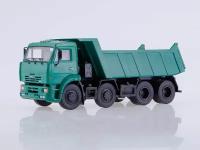 Масштабная модель 1/43 КАМАЗ-6540 самосвал