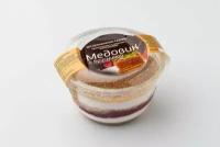 Десерт замороженный в банке Медовик с брусникой, кафе