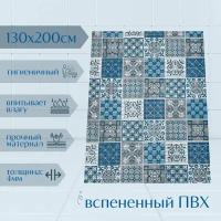 Напольный коврик для ванной комнаты из вспененного ПВХ 130x200 см, голубой/серый, с рисунком 