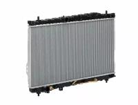 Радиатор охлаждения для автомобилей Trajet (00-) AT LRc 081A3 LUZAR