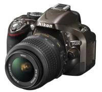 Фотоаппарат Nikon D5200 Kit 18-55 мм f/3.5-5.6, бронзовый