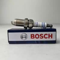 Свеча зажигания (1шт) Bosch 0 242 235 666 Super Plus FR7DC+ 7955, Бош для ВАЗ 16 клап. Лада Ларгус, Икс Рей, Веста, Шевроле Авео, Круз, Лачетти, Ланос, Рено Дастер и Логан 0242235666 242235666