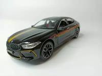 Модель автомобиля BMW M8 коллекционная металлическая игрушка масштаб 1:24 черный с полосой