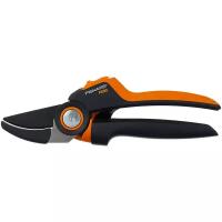 Секатор FISKARS PowerGear PX93