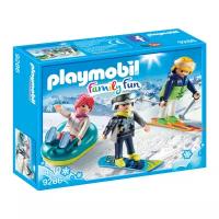 Набор с элементами конструктора Playmobil Family Fun 9286 Зимние развлечения