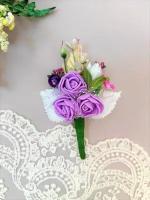 Бутоньерка свадебная для жениха в сиренево-фиолетовой цветовой гамме
