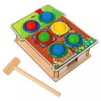 Развивающая игрушка Woodland Дом 6 отверстий 115401, красный/зеленый/желтый/синий