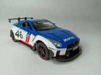 Металлическая машинка Nissan GTR масштаб 1/24