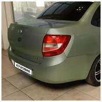 Бампер задний в цвет кузова Лада Гранта 1 322 - колумбийская зелень - Зелёный