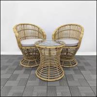 Плетеная мебель (2 кресла, кофейный стол)