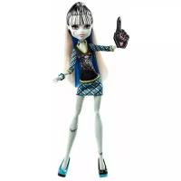 Кукла Monster High Командный дух Фрэнки Штейн, 27 см, BDF08