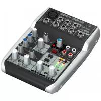 Behringer Xenyx Q502USB микшерный пульт