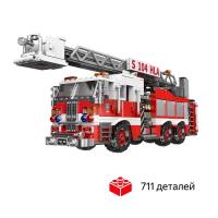 Конструктор Xingbao Пожарная машина 711 деталей