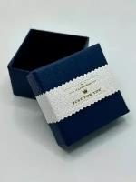 Подарочная коробка для ювелирных изделий квадратная