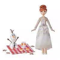 Кукла Hasbro Disney Frozen Холодное сердце 2 F15835X0 Анна Пикник