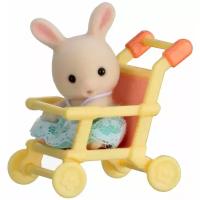 Игровой набор Sylvanian Families Младенец в сундучке 5200