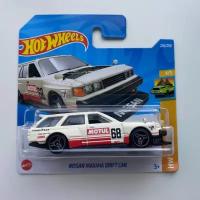 Коллекционная машинка Hot Wheels Main Line 2022 Nissan Maxima Drift Car