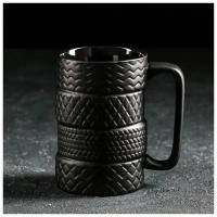 Кружка керамическая «Шины», 460 мл, цвет чёрный