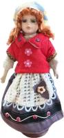 Фарфоровая коллекционная кукла Светлана 40 см / кукла из фарфора и текстиля на подставке в красном жилете
