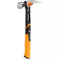 Молоток слесарный FISKARS 20oz/13.5