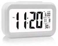 Часы будильник с автоматической подсветкой, термометром и календарем белые