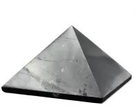 Пирамида полированная 9 см
