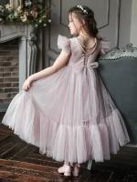 Пудровое пышное платье с бусинками 140-146
