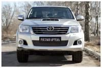 Зимняя заглушка решетки переднего бампера Toyota Hilux 2011-2015