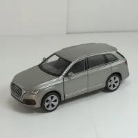 Металлическая машинка 1:34-1:39 AUDI Q7, серебро 43706D Welly