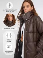 Тёплая стёганая куртка-пальто из экокожи с высоким воротником, цвет Темно-коричневый, размер L